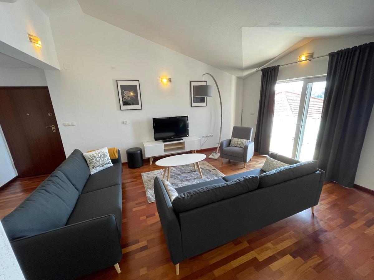 Apartments Cavar تروغير المظهر الخارجي الصورة