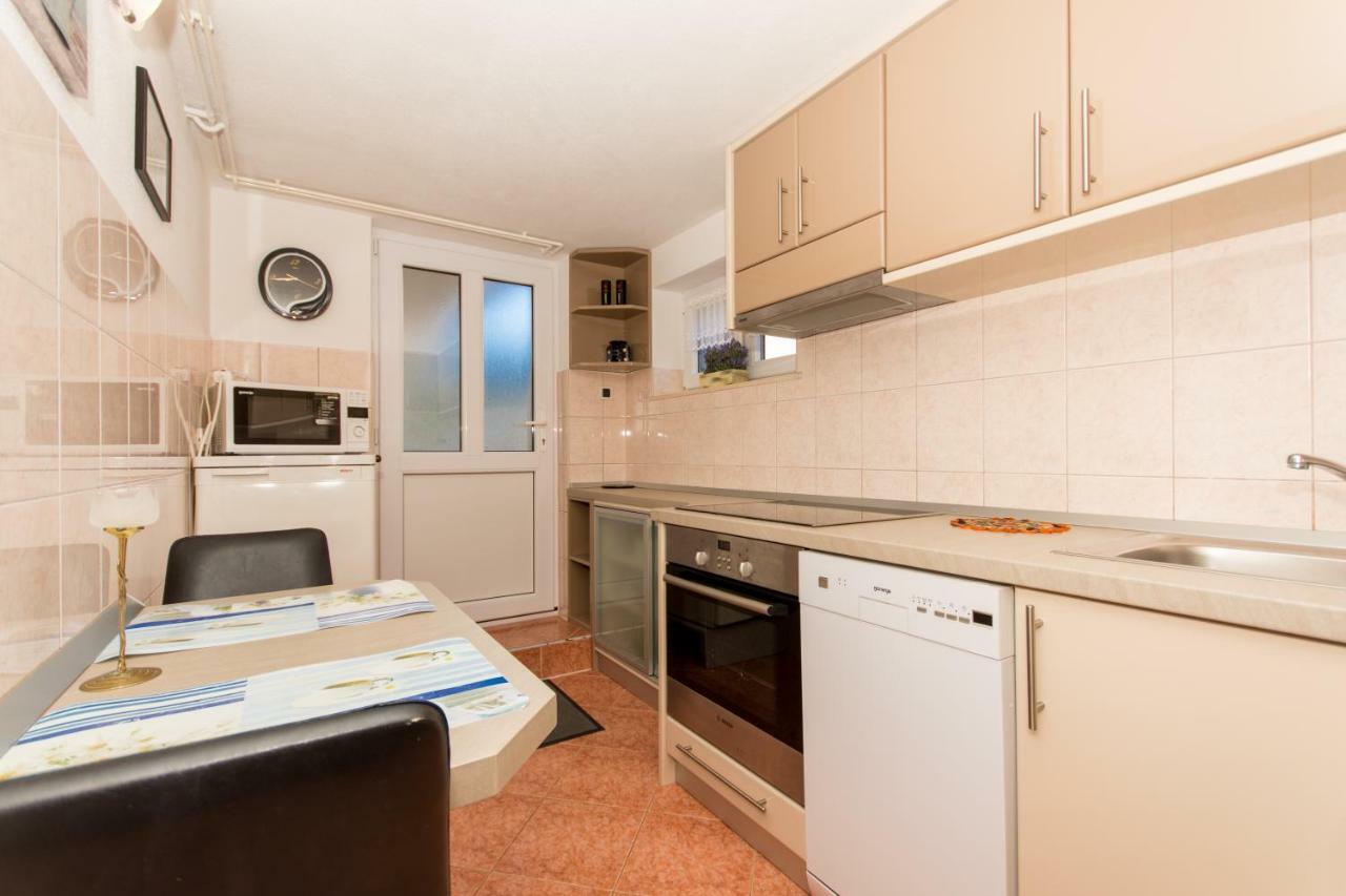 Apartments Cavar تروغير المظهر الخارجي الصورة