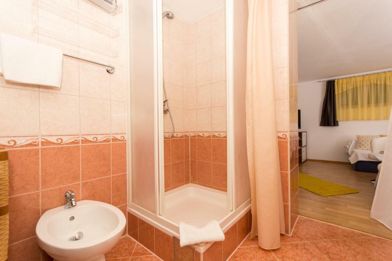 Apartments Cavar تروغير المظهر الخارجي الصورة