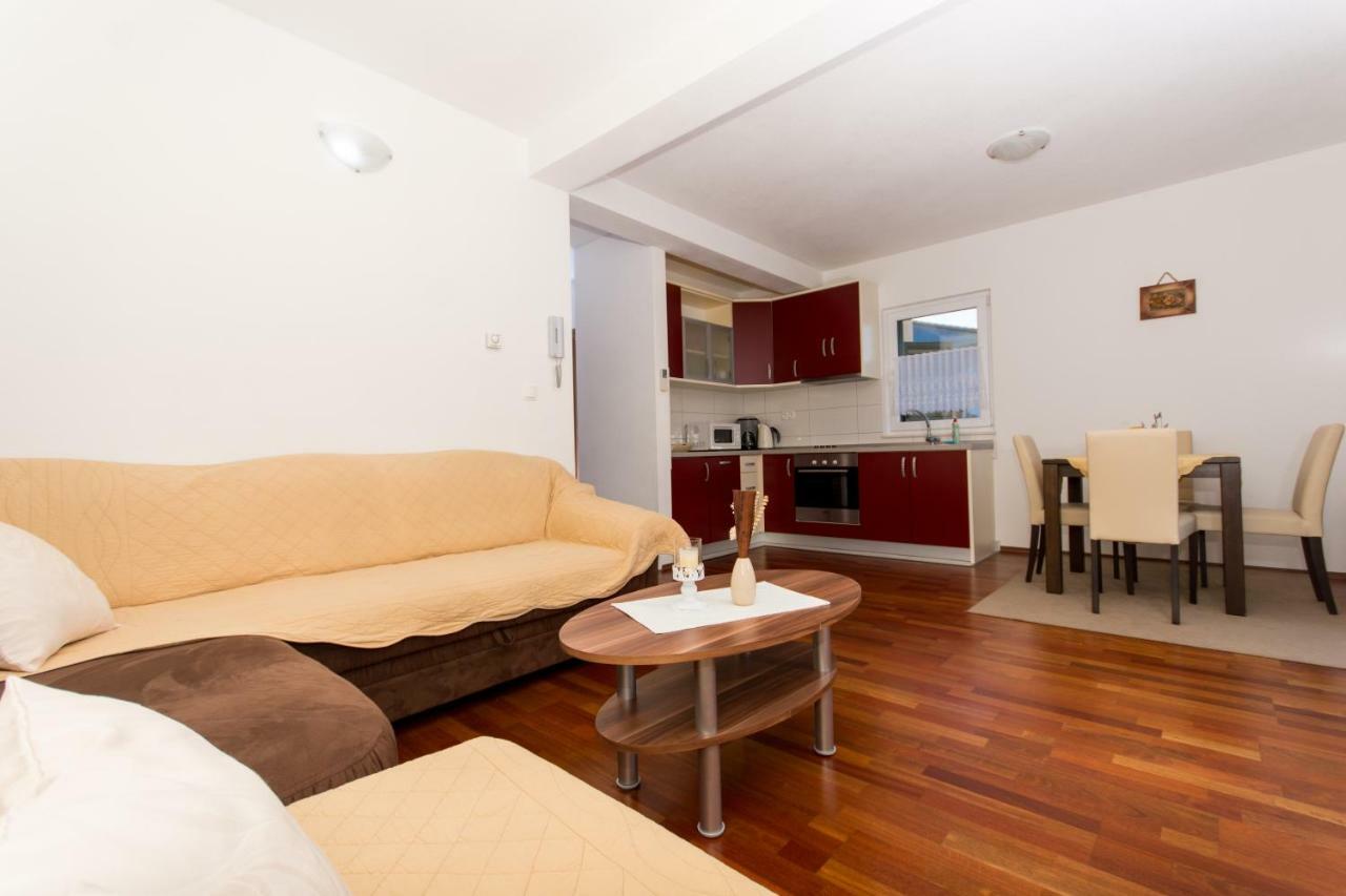 Apartments Cavar تروغير المظهر الخارجي الصورة
